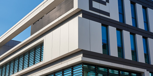 Proyectos Construcción Casas Passivhaus en València · Edificación Comercial